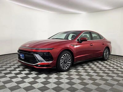 2025 Hyundai Sonata Hybrid SEL 4DR Sedan
