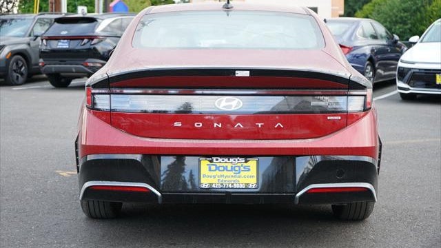 2025 Hyundai SONATA Hybrid SEL