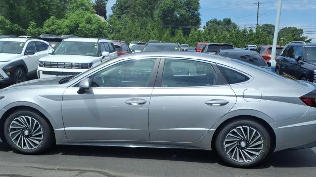2022 Hyundai SONATA Hybrid SEL