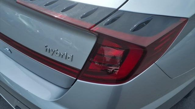 2022 Hyundai SONATA Hybrid SEL