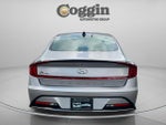 2023 SONATA Hybrid Thumbnail 4