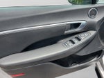 2023 SONATA Hybrid Thumbnail 15