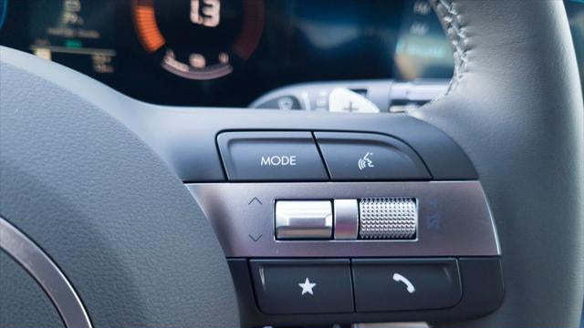 2025 Hyundai SONATA Hybrid SEL