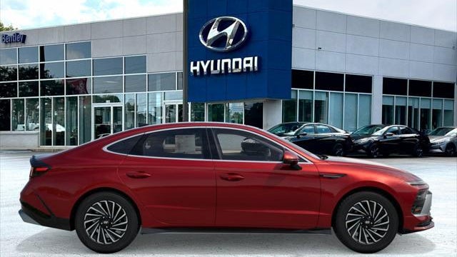 2026 Hyundai SONATA Hybrid SEL