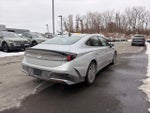 2024 SONATA Hybrid Thumbnail 3