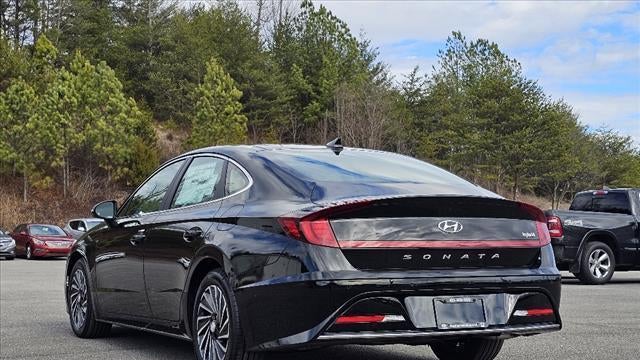 2024 Hyundai SONATA Hybrid SEL