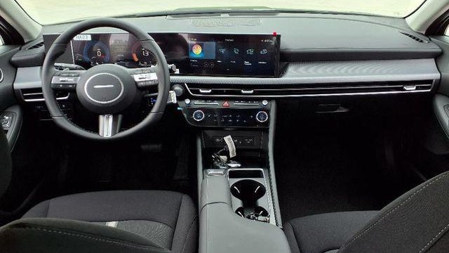2025 Hyundai SONATA Hybrid SEL