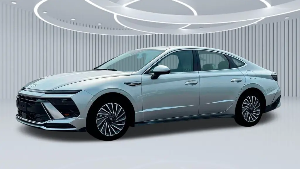 2025 Hyundai SONATA Hybrid SEL