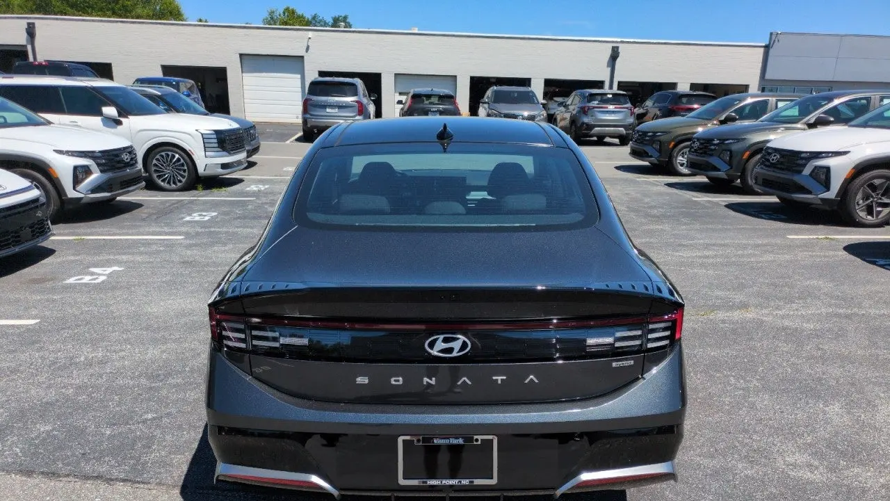 2026 Hyundai SONATA Hybrid SEL