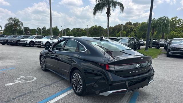 2024 Hyundai SONATA Hybrid SEL