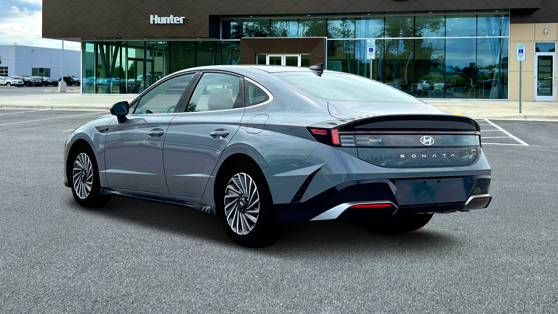 2025 Hyundai SONATA Hybrid SEL