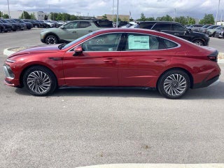 2025 Hyundai SONATA Hybrid with Ultimate Red Exterior