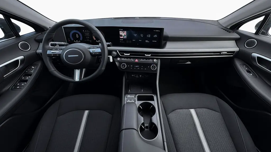 2026 Hyundai SONATA Hybrid SEL