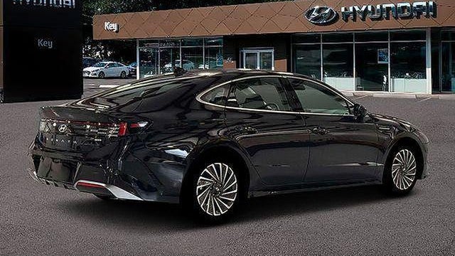 2026 Hyundai SONATA Hybrid SEL