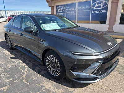 2024 Hyundai Sonata Hybrid SEL 4DR Sedan