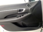 2025 SONATA Hybrid Thumbnail 12