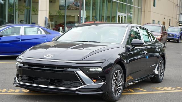 Preowned 2026 Hyundai SONATA Hybrid SEL for Sale