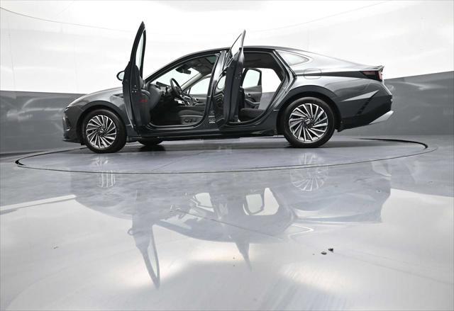 2026 Hyundai Sonata - $29,700
