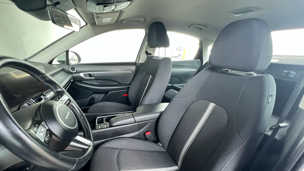 2025 Hyundai SONATA Hybrid SEL