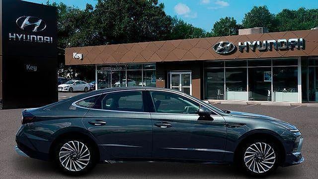 2025 Hyundai SONATA Hybrid SEL