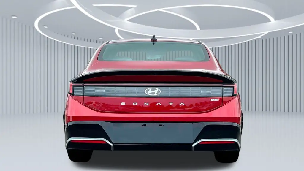 2025 Hyundai SONATA Hybrid SEL