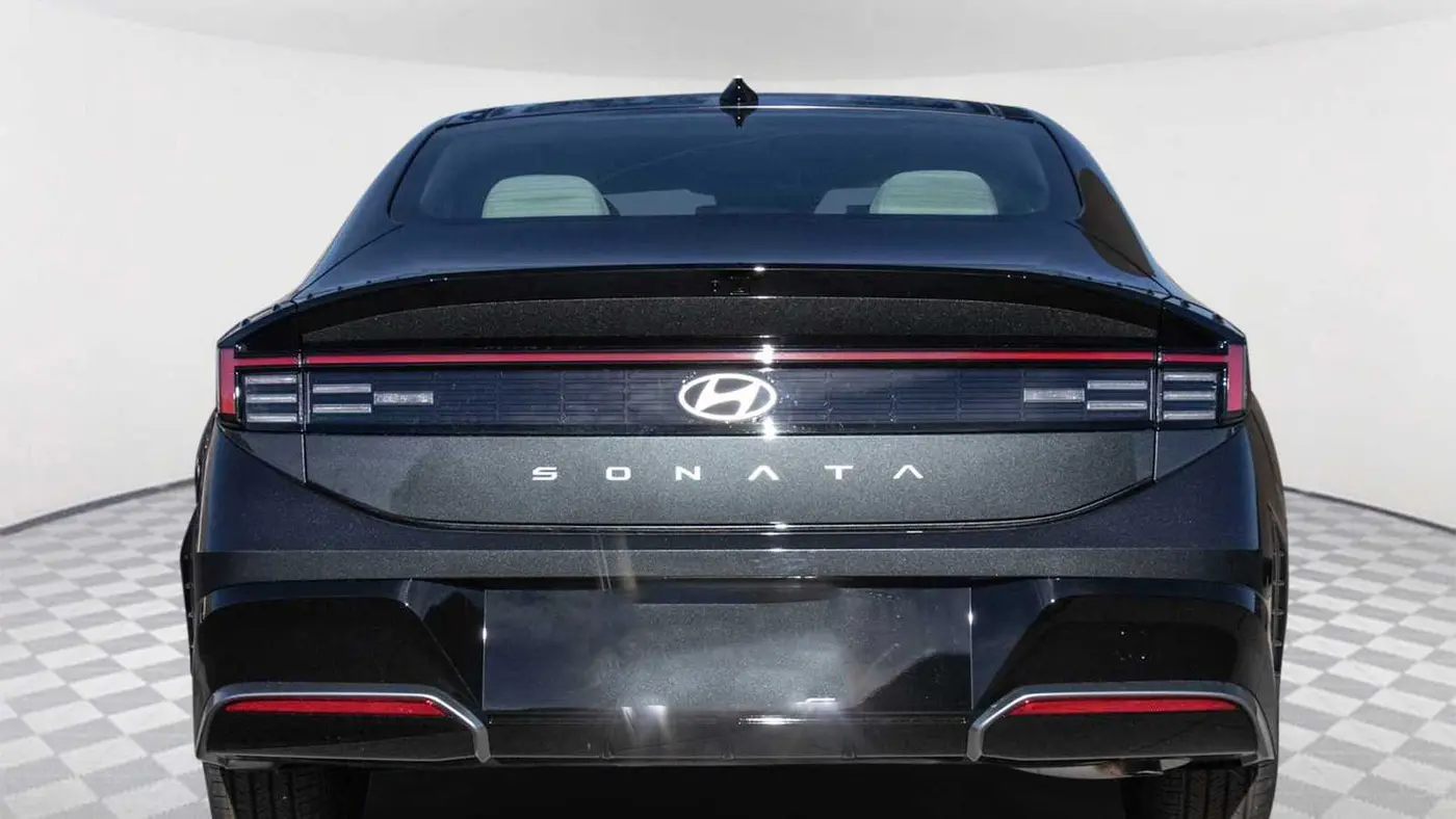 2026 Hyundai SONATA Hybrid SEL