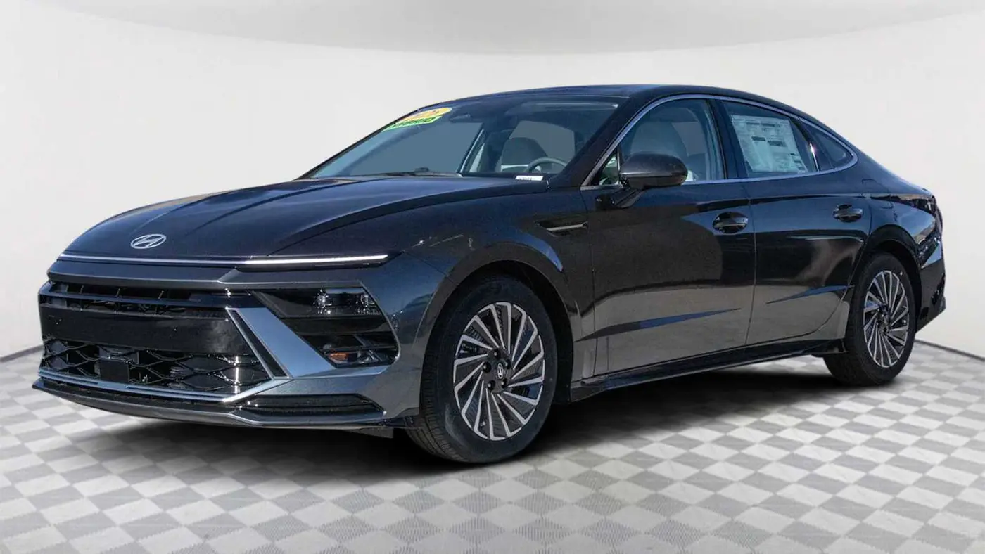 2026 Hyundai SONATA Hybrid SEL