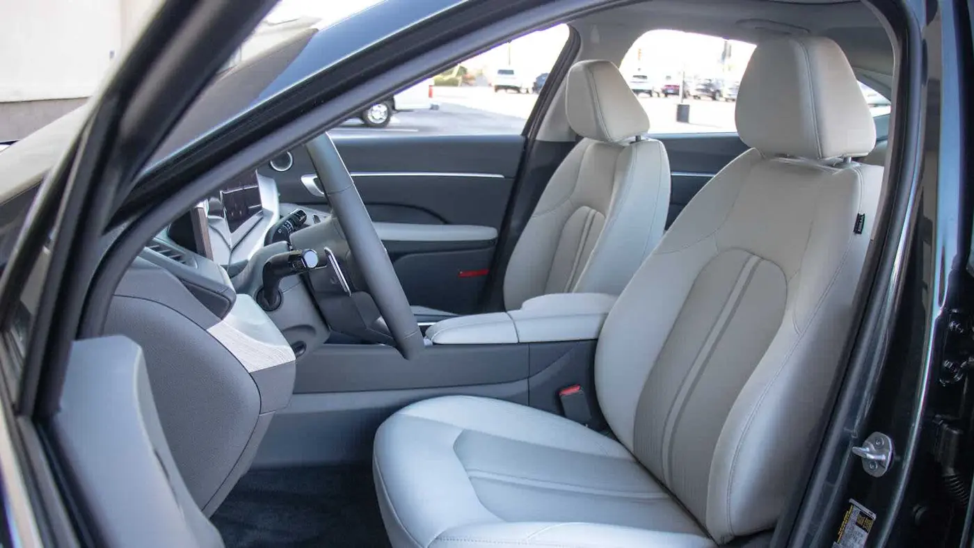 2026 Hyundai SONATA Hybrid SEL