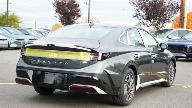 2026 Hyundai SONATA Hybrid SEL