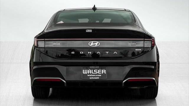 2026 Hyundai SONATA Hybrid SEL