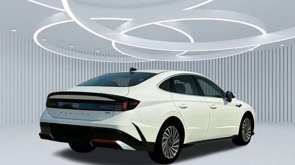 2025 Hyundai SONATA Hybrid SEL