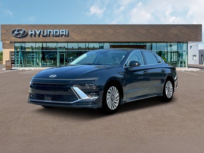 2025 Hyundai Sonata Hybrid SEL 4DR Sedan