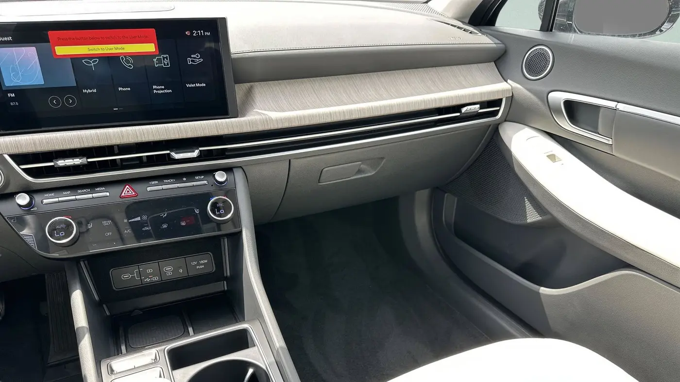 2025 Hyundai SONATA Hybrid SEL