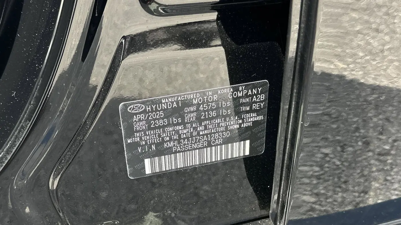 2025 Hyundai SONATA Hybrid SEL