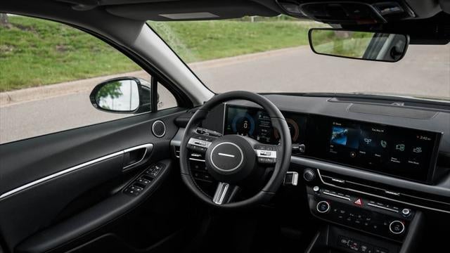 2026 Hyundai SONATA Hybrid SEL