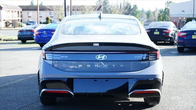 2026 Hyundai SONATA Hybrid SEL
