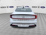 2021 SONATA Hybrid Thumbnail 7