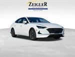 2023 SONATA Hybrid Thumbnail 1