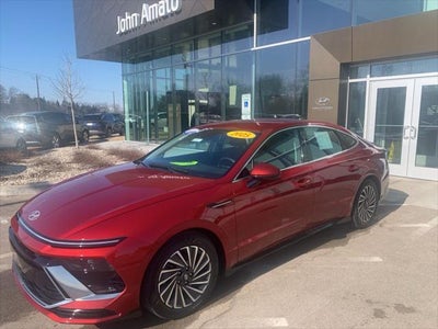 2025 Hyundai Sonata Hybrid SEL 4DR Sedan