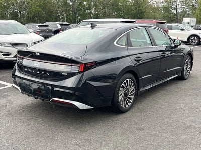 2025 Hyundai Sonata Hybrid SEL 4DR Sedan