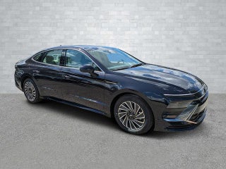 2025 Hyundai SONATA Hybrid with Carbon Blue Exterior