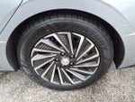 2023 SONATA Hybrid Thumbnail 12