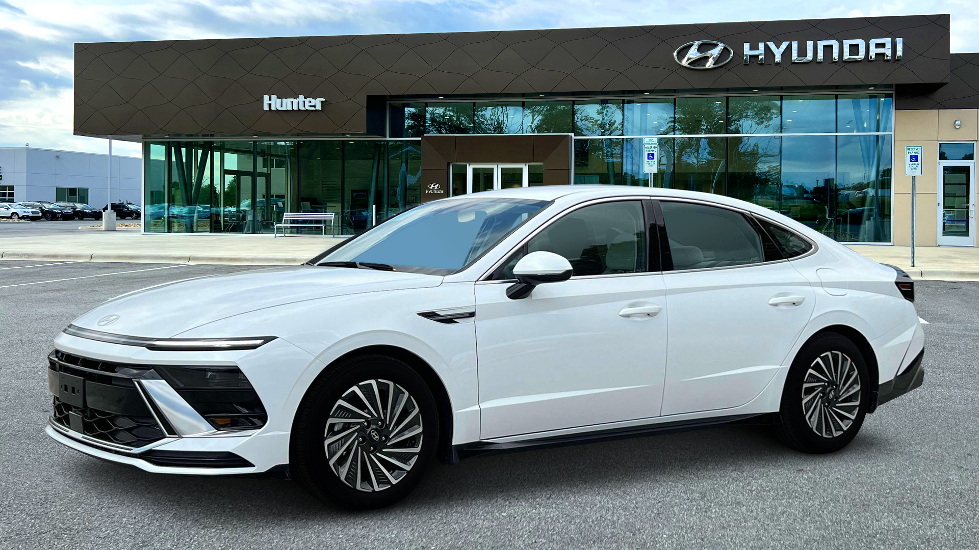 2024 Hyundai SONATA Hybrid SEL