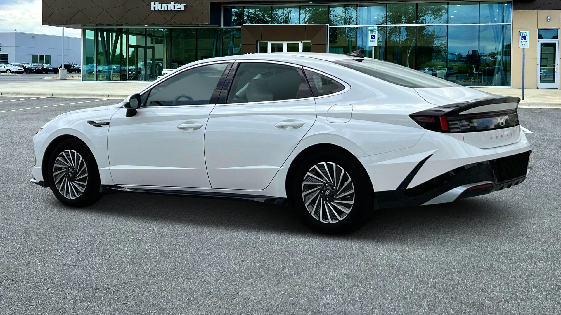 2024 Hyundai SONATA Hybrid SEL