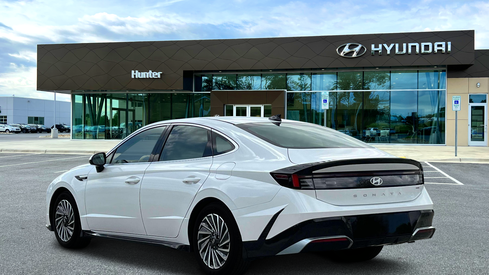 2024 Hyundai SONATA Hybrid SEL