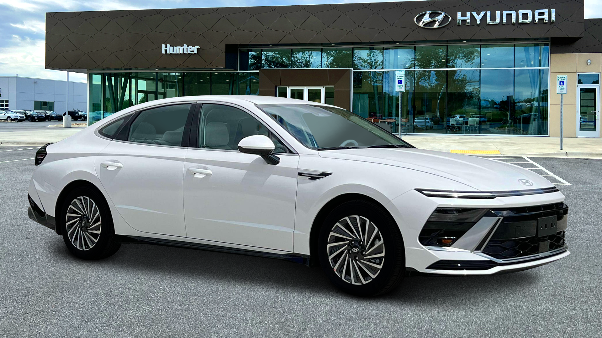 2024 Hyundai SONATA Hybrid SEL