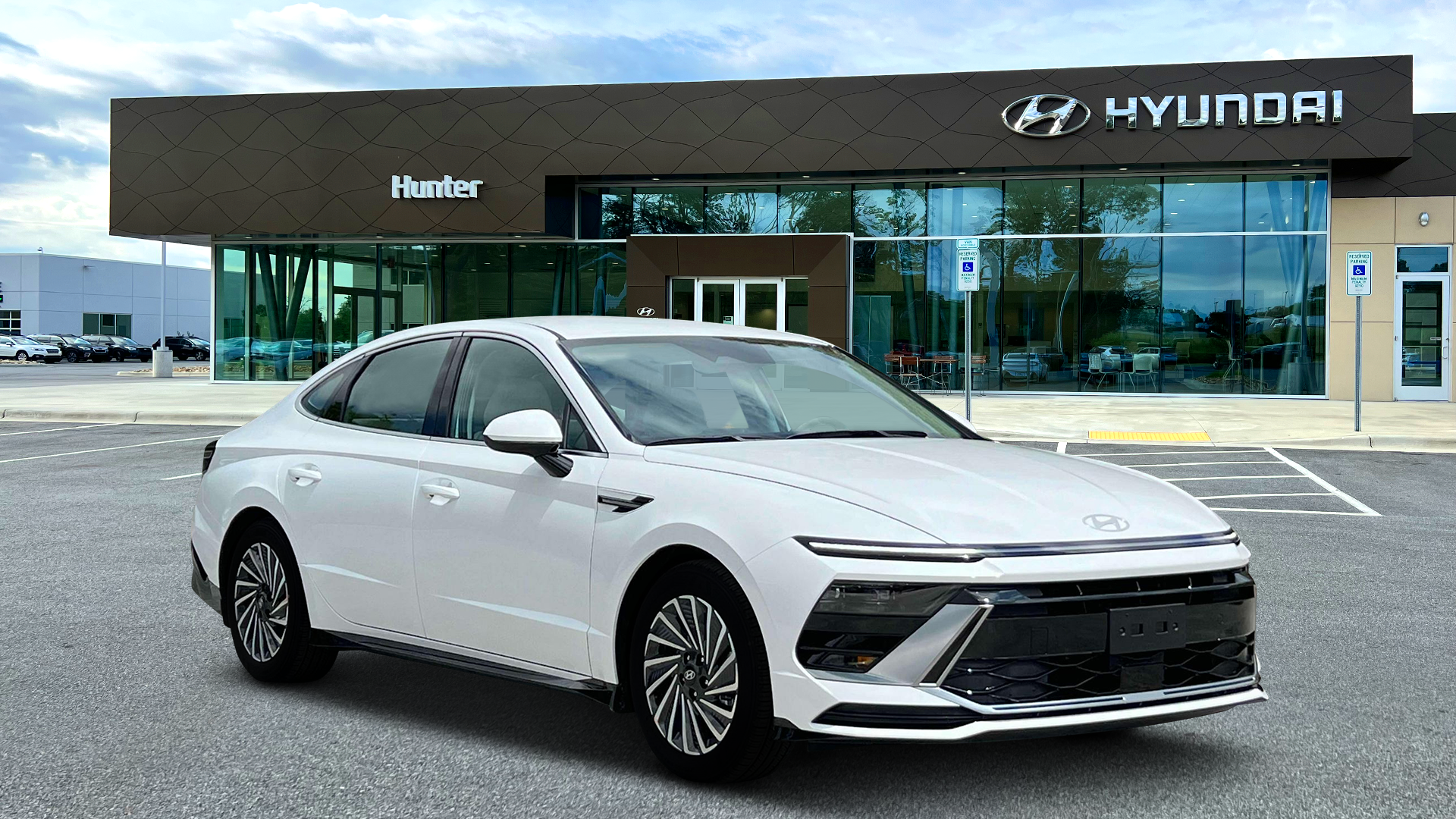 2024 Hyundai SONATA Hybrid SEL