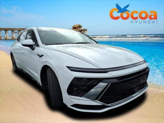 2024 Hyundai SONATA Hybrid with Serenity White Exterior