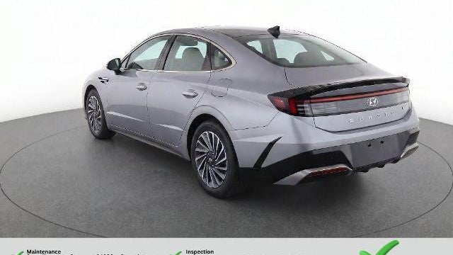 2024 Hyundai SONATA Hybrid SEL