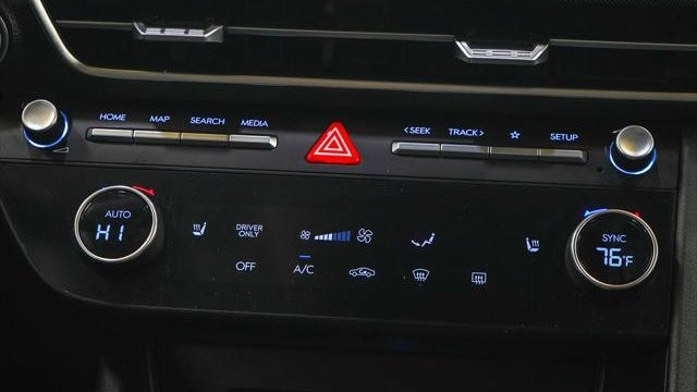 2025 Hyundai SONATA Hybrid SEL